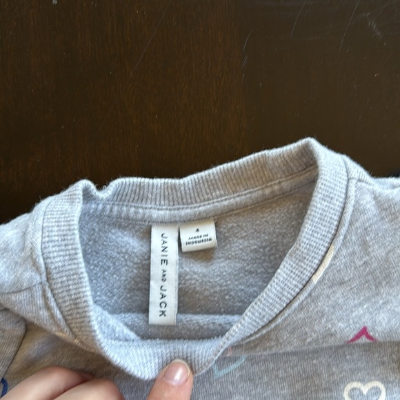 Janie and Jack heart sweater size 4 - Picture 2 of 2